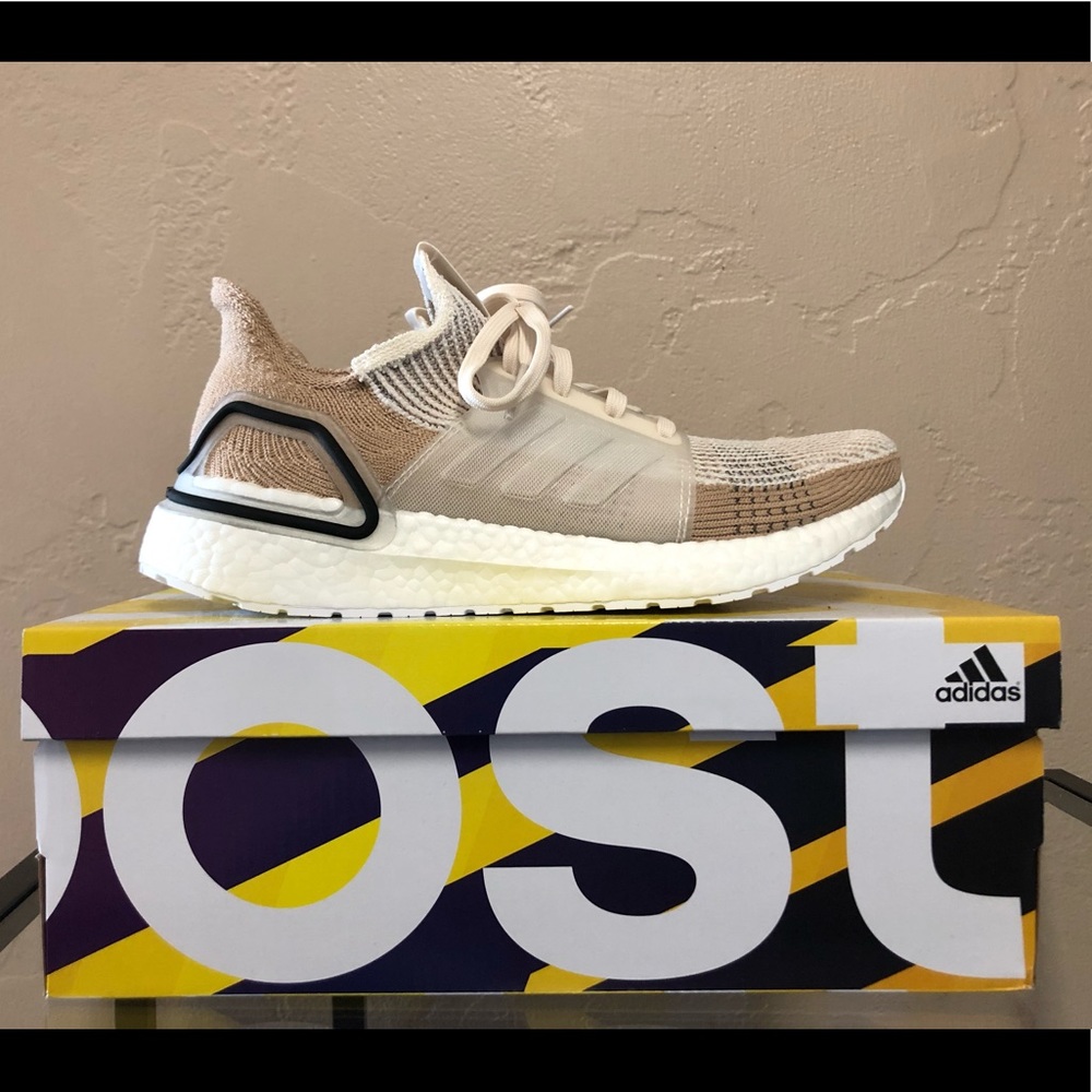 Adidas Ultraboost 19 / US Sz. 9.5